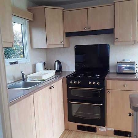 Rhosfeillion Static Caravan Leilighet Llangefni Eksteriør bilde